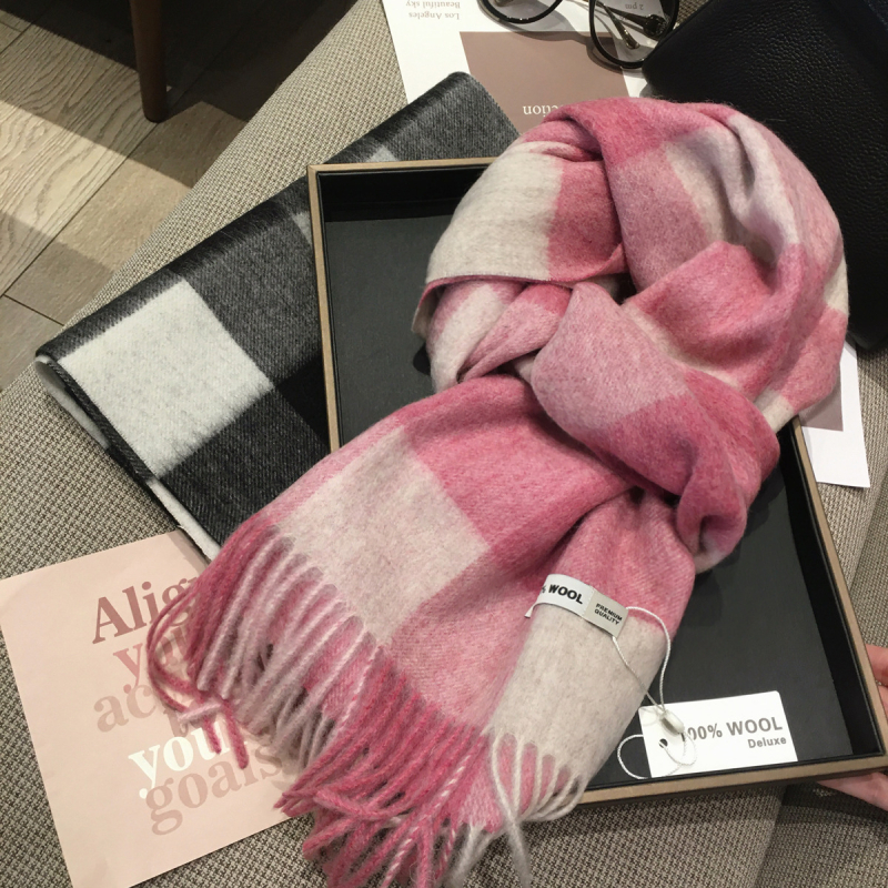 Šalle - (100% vilna; Warp adījums; silta; ziema; stils: elegantais, minimālists)