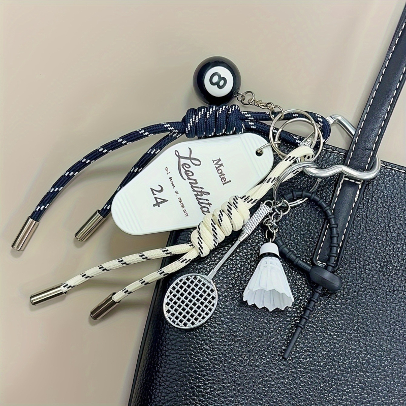 Nylon zsinóros kulcstartó – Modell A-22, Modern művészeti stílus