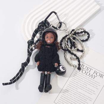 Atslēgu piekariņš – Korejas stilā leļļu ķivere no cinka sakausējuma, preces Nr. L541, personīgais stils