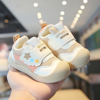 Αθλητικά παπούτσια για παιδιά, αναπνεύσιμη επάνω επιφάνεια από δίχτυ, χαμηλό ύψος, αντιολισθητική σόλα, προστασία από κλωτσιές, 12–36 μηνών