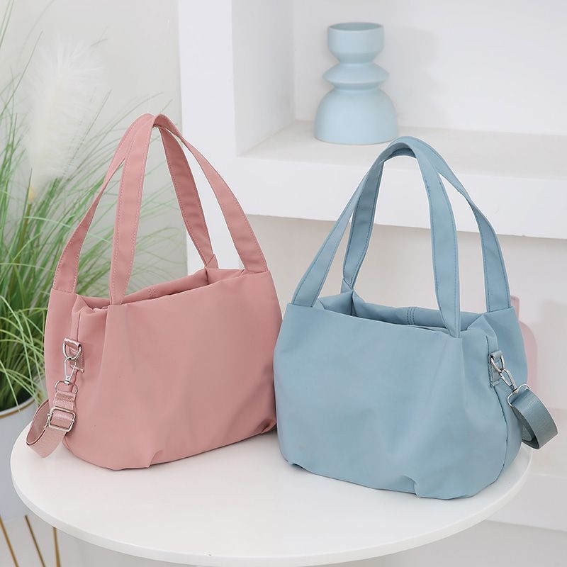 Nylon keresztbody táska – könnyű, nagy kapacitású, modern minimalista stílus