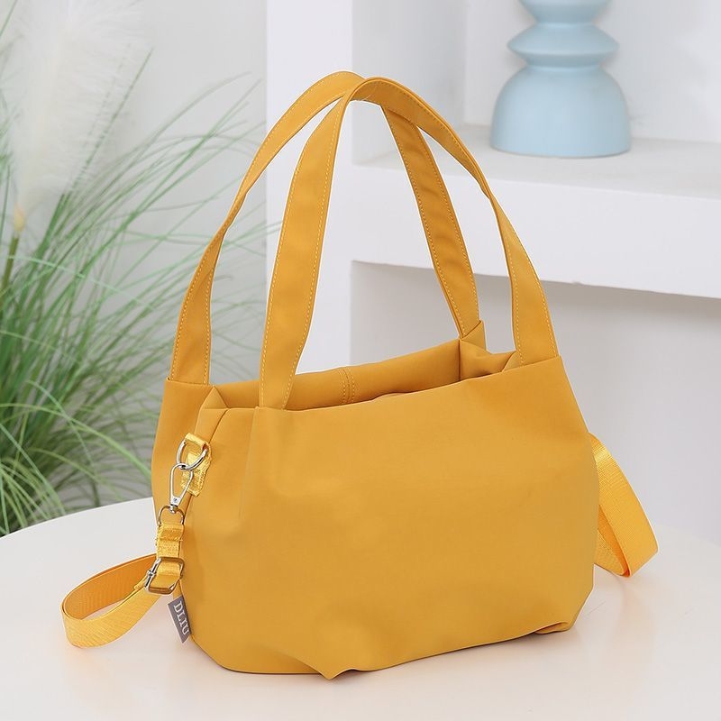 Nylon keresztbody táska – könnyű, nagy kapacitású, modern minimalista stílus