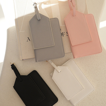 Σετ θήκης διαβατηρίου και ετικέτας αποσκευών (2 τεμάχια) – Υλικό PU, γεωμετρικό σχέδιο, μάρκα Hoshino, για ταξίδια, Άνοιξη 2024