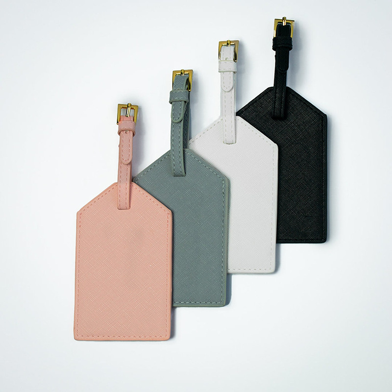 Σετ θήκης διαβατηρίου και ετικέτας αποσκευών (2 τεμάχια) – Υλικό PU, γεωμετρικό σχέδιο, μάρκα Hoshino, για ταξίδια, Άνοιξη 2024