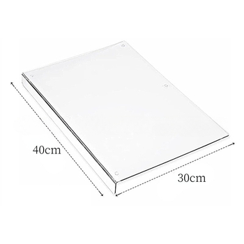 Skaidri akrilinė pjaustymo lenta – šiuolaikinio minimalistinio stiliaus, skirta duonai, vaisiams ir daržovėms, virtuvės darbo paviršiui