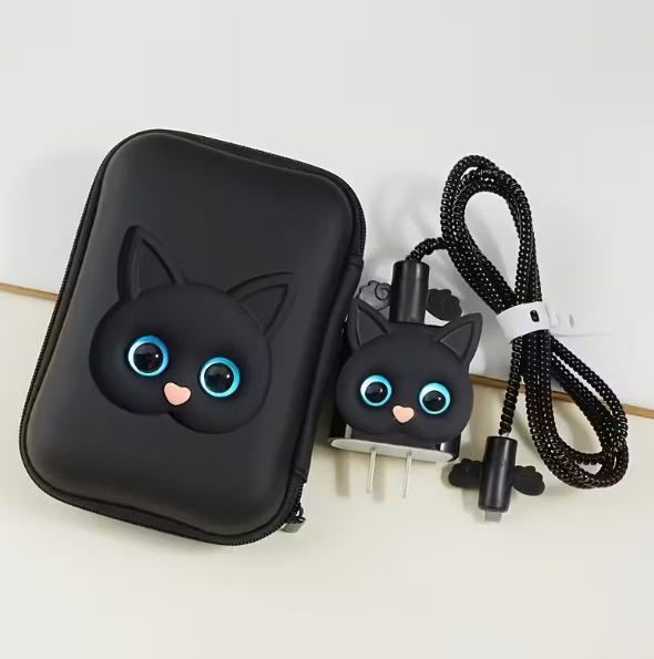 Θήκη προστασίας καλωδίου φορτιστή με μοτίβο γατάκι — καρτούν στυλ, υλικό ρητίνης ημι-μαλακό, συμβατό με βύσμα Apple 20W