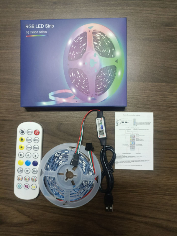 RGB LED лента 5V, 30 светодиода/м, 5050, дистанционно + приложение за управление, регулиране на яркостта