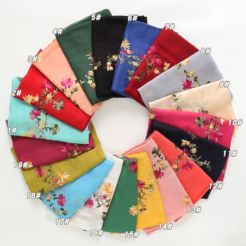 Siuvinėtas šalikėlis iš medvilnės ir lino su kanapių pluoštu, twill audinys, bohemiškas etninio stiliaus, pavasaris