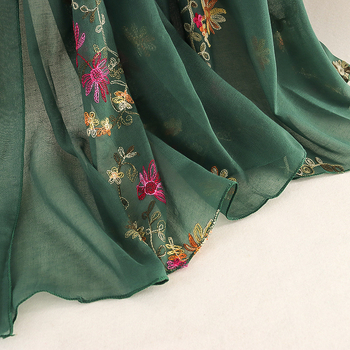 Siuvinėtas šalikėlis iš medvilnės ir lino su kanapių pluoštu, twill audinys, bohemiškas etninio stiliaus, pavasaris