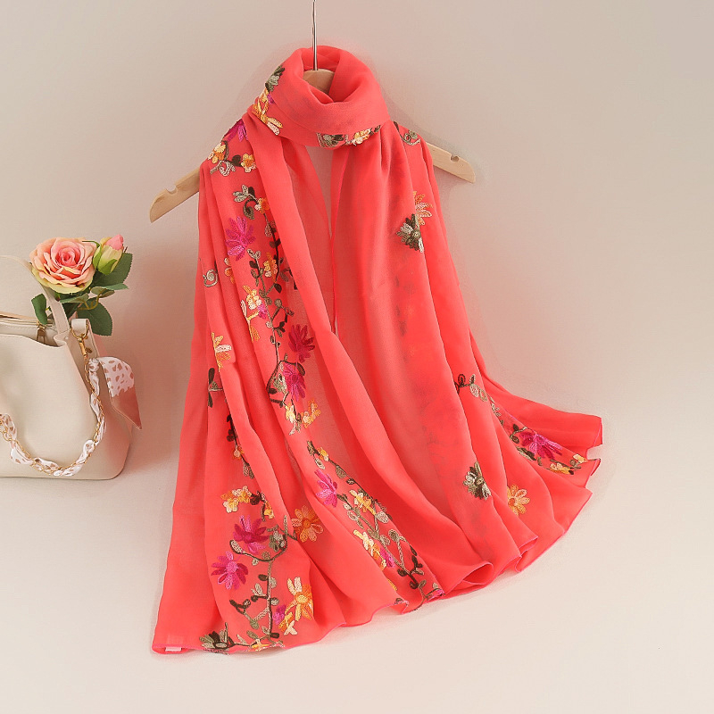 Siuvinėtas šalikėlis iš medvilnės ir lino su kanapių pluoštu, twill audinys, bohemiškas etninio stiliaus, pavasaris