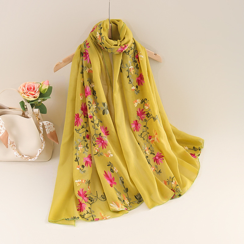 Siuvinėtas šalikėlis iš medvilnės ir lino su kanapių pluoštu, twill audinys, bohemiškas etninio stiliaus, pavasaris