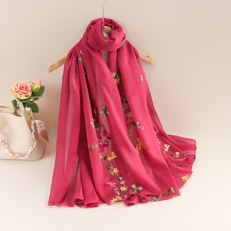 Siuvinėtas šalikėlis iš medvilnės ir lino su kanapių pluoštu, twill audinys, bohemiškas etninio stiliaus, pavasaris