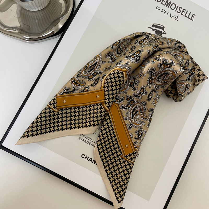 Șal pătrat din mătase Mulberry, model carouri houndstooth, 100% mătase, pentru toate sezoanele