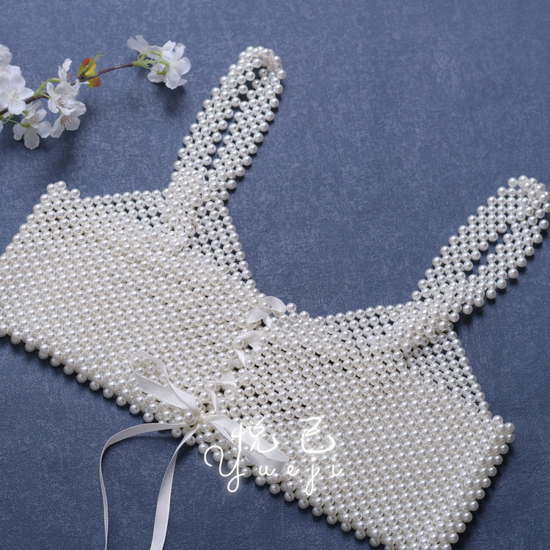 Perlų karoliukų petnešėlių viršūnė, rankų austa | Medžiaga: nailonas-silkas | Megztinis: twill | Raštas: vienos spalvos | Vasara 2024