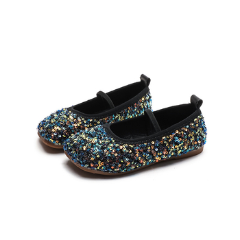 Παπούτσια για κορίτσια, στυλ πριγκίπισσας — βελούδινο άνω μέρος, μαλακή σόλα, κλείσιμο με ελαστική ταινία, μοτίβο πουά, πάτος PU