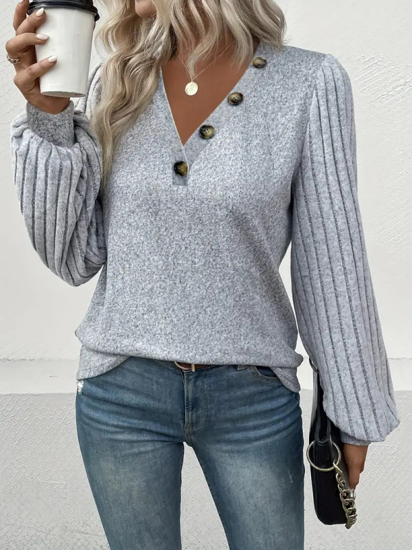 Πολυεστερικό T-shirt με V-λαιμό, quilted lantern μανίκια, άνετη γραμμή