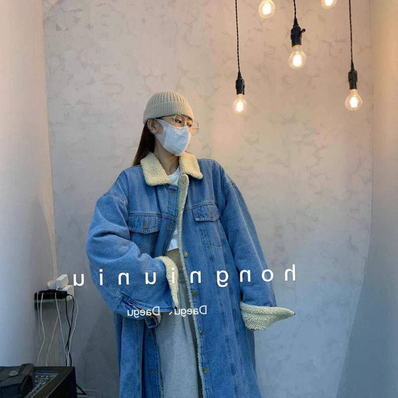 Demininis palto su medvilnės užpildais, ilgis, laisvas kirpimas, apykaklė