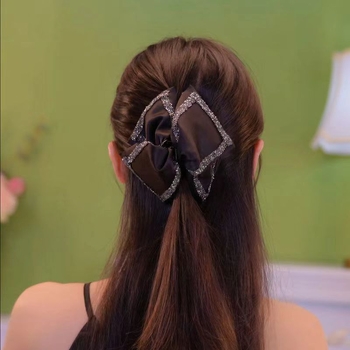 Klip za kosu Shark Clip, satenski materijal, ručno izrađeno, francuski retro stil, za žene