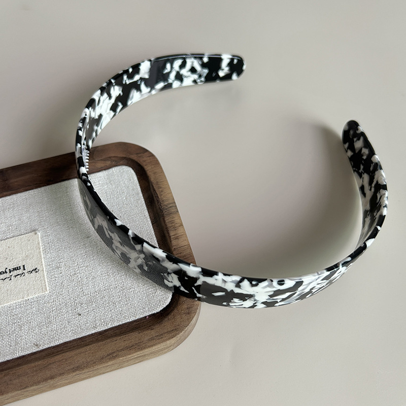 Traka za kosu s zobima, protuklizna, korejskog stila leopard uzorak – materijal: ploča octene kiseline, ručna izrada, za žene