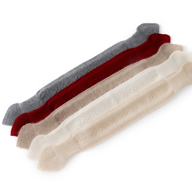 Кашмирен шал за врата – 100% кашмир, право плетиво, топъл, зима, марка Fibeirou