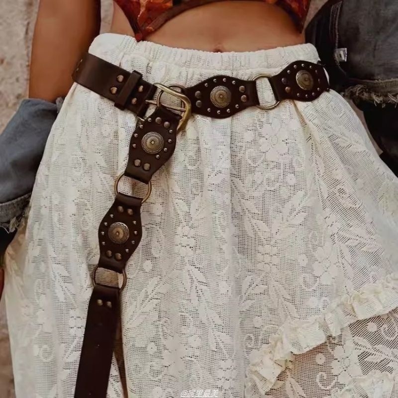 Γυναικεία ζώνη vintage με αγκράφα και καρφί, υλικό κράμα, φινίρισμα baked paint, προέλευση Yiwu, καλοκαίρι 2025