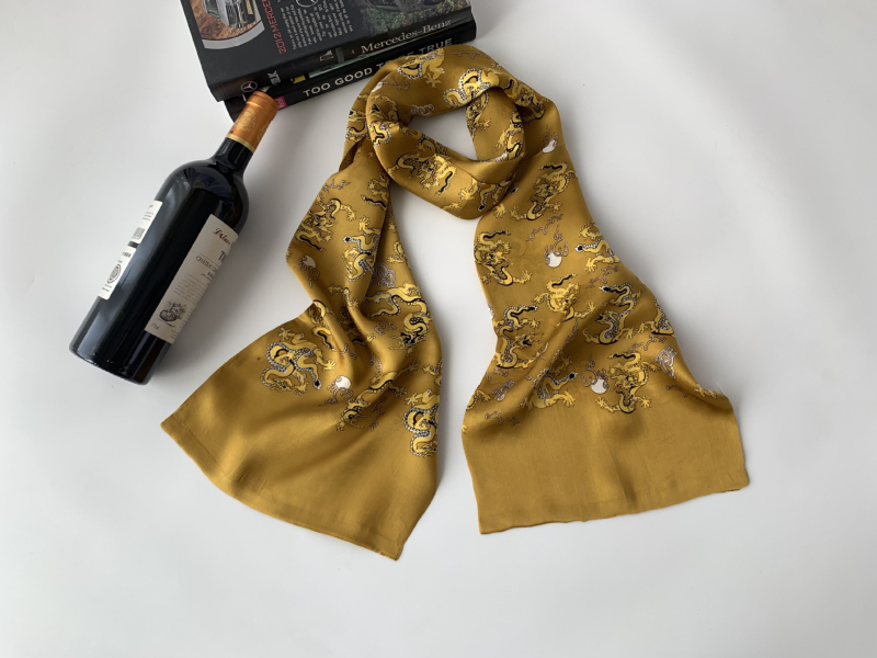 Мъжки шал от Mulberry коприна – Hangzhou произход, средна дължина, есен 2023, стил за градско делово ежедневие