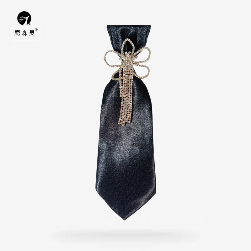 Ženski cvijet za ovratnik s kristalnim resicama, satenski završetak, poliestersko vlakno, cvjetni uzorak, moderan stil