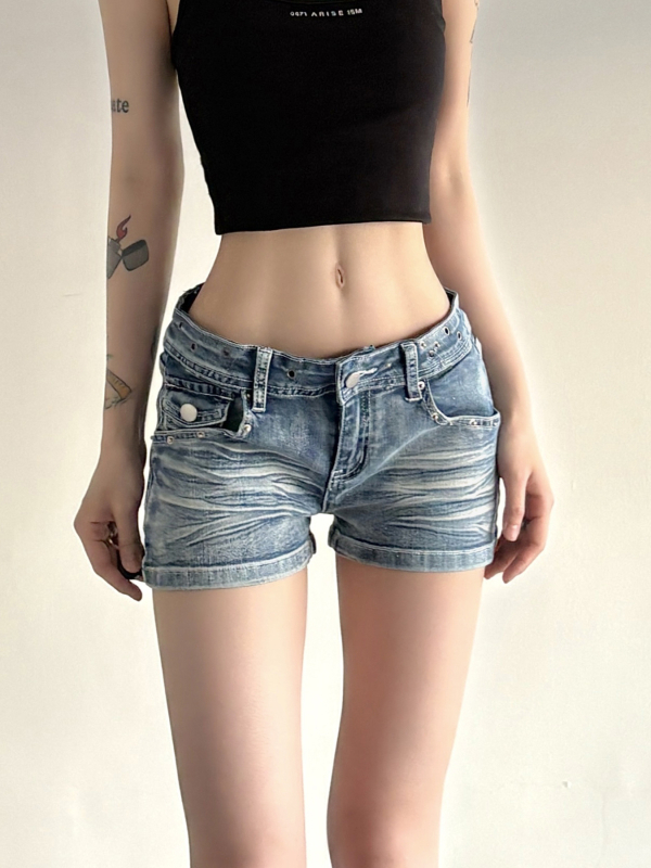 Τζιν σορτς με χαμηλή μέση, Slim-Fit, Α-γραμμή, μήκος 3/4, ελαφριά ελαστικότητα