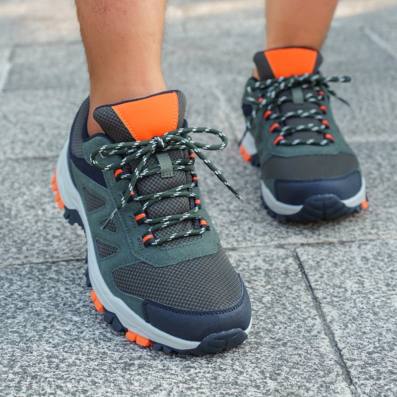 Uniszex túracipő (felsőrész PU + háló; talp: kompozit; zárás: fűzés; belső talp PU; kerek orr)