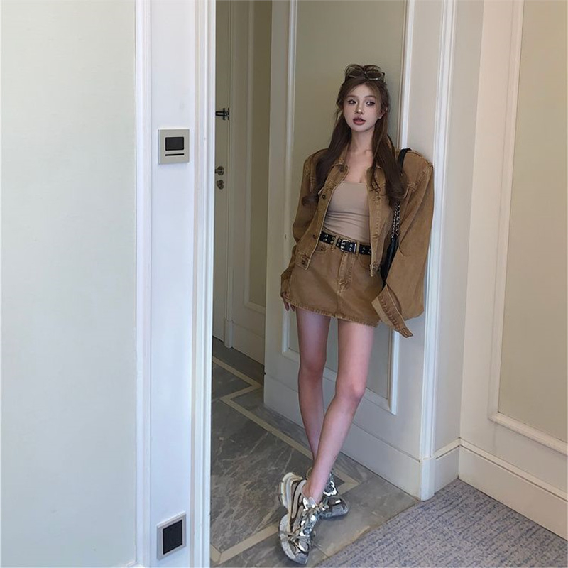 Σετ τζιν τζάκετ και κοντή φούστα | Άνοιξη 2025 | Σύνολο κορυφής, Ιδιωτικό στυλ κοινωνικής ελίτ, Κομψή αύρα, Ύφασμα κάσμιρ