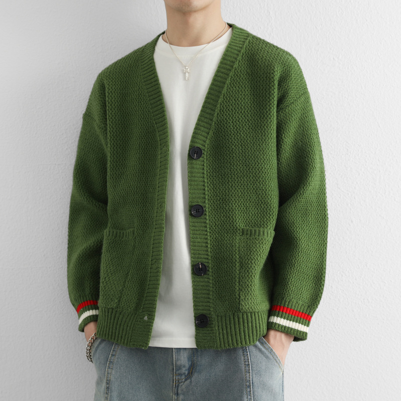 Megztas kardiganas su stovinčiu kaklu, spalvų blokas, ilgos rankovės, storesnė medžiaga, 90% poliesteris
