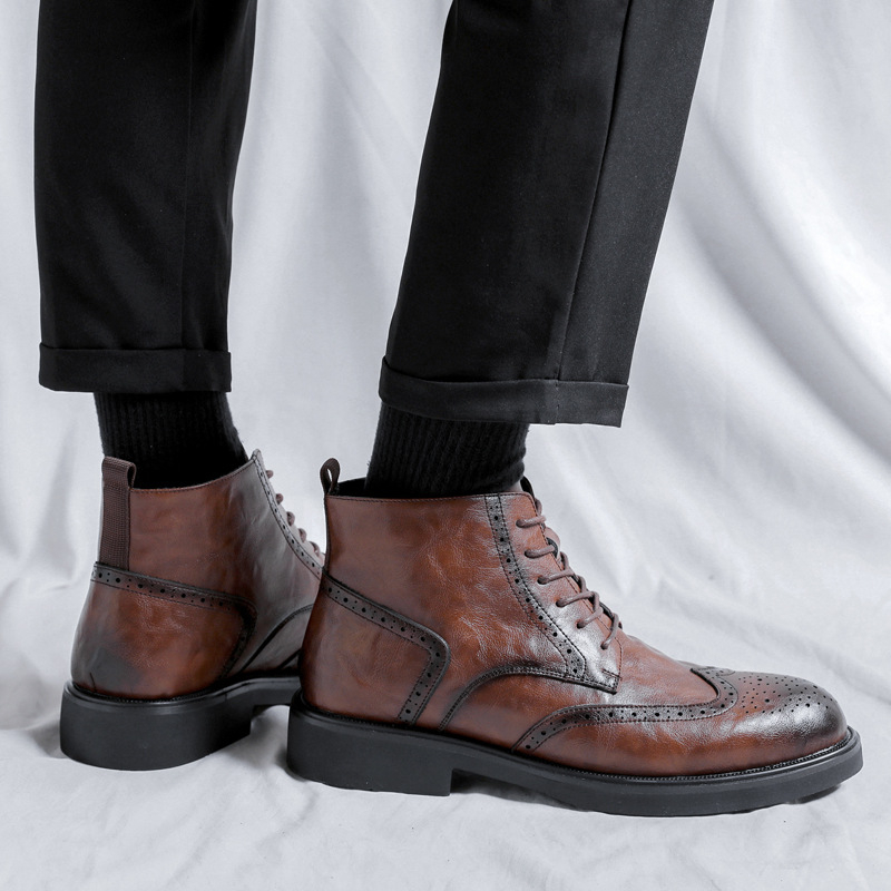 Odiniai Chelsea batai, britiško stilių, užtrauktukas, apvalus nosis, rankų darbo, brogue graviruotos detalės (Modelis 85680-R)