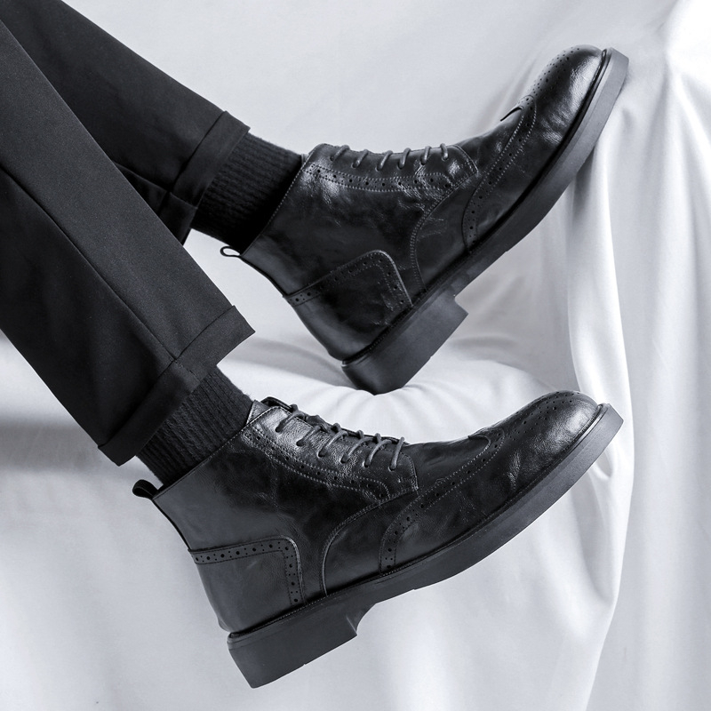 Odiniai Chelsea batai, britiško stilių, užtrauktukas, apvalus nosis, rankų darbo, brogue graviruotos detalės (Modelis 85680-R)