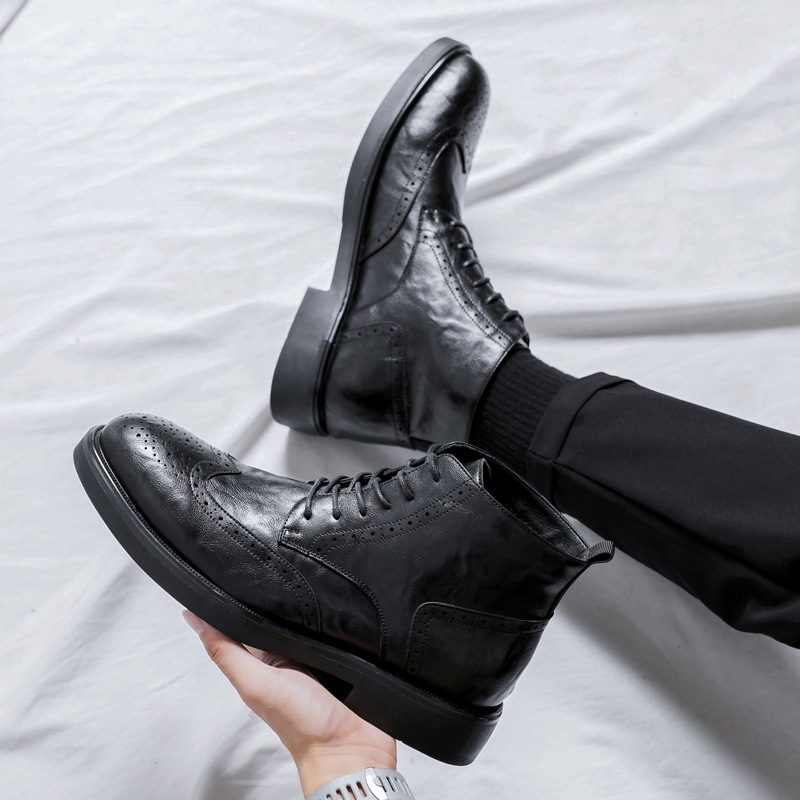 Odiniai Chelsea batai, britiško stilių, užtrauktukas, apvalus nosis, rankų darbo, brogue graviruotos detalės (Modelis 85680-R)