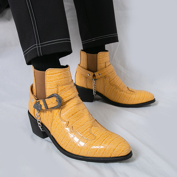 Vyriniai odiniai batai - smailus pirštas, kūginis kulnas 6–8 cm, vidutinio aukščio vamzdelis, Martenso stiliaus, PU viršus