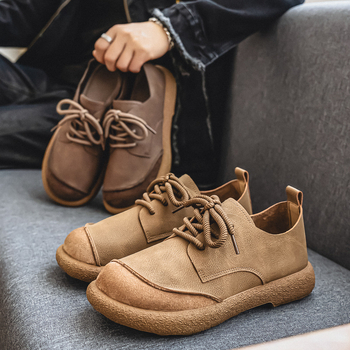 Martin batai • viršus iš mikropluošto • guminė padas • priekinis raišteliavimas • apvali nosis