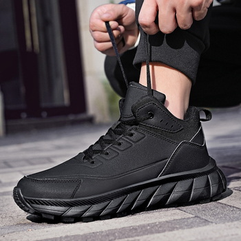 Ανδρικά χειμερινά ψηλοτάκουνα μποτάκια με επένδυση φλις, επάνω μέρος από συνθετικό δέρμα, μπροστινό κορδώνι, στρογγυλή μύτη