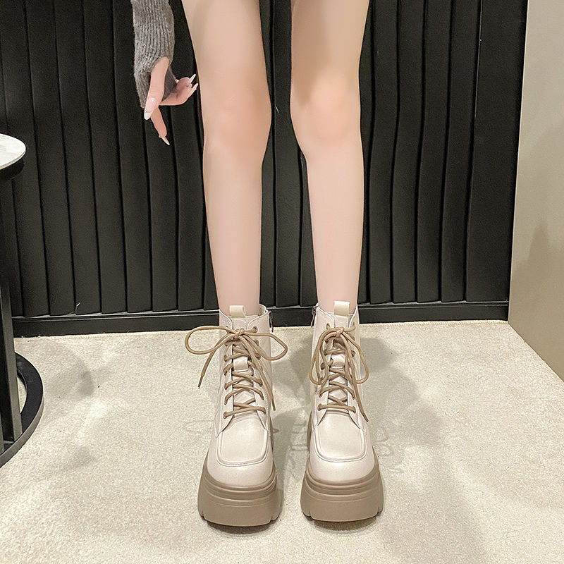 Moteriški Martins batai su aukštesnio aukščio pakėlimu - storesnė padas, 3-5 cm vidutinio aukščio kulnas, britiškas stilius, šoninis užtrauktukas