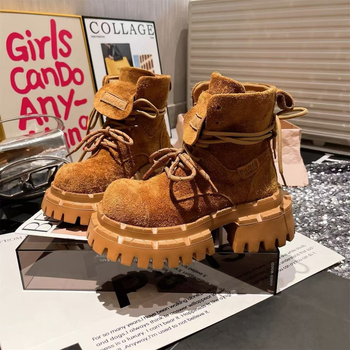 Moteriški mados auliniai batai iš mikropluošto odos, gumos padas, aukštas šarvas, apvali nosis, žemas kulnas 1–3 cm