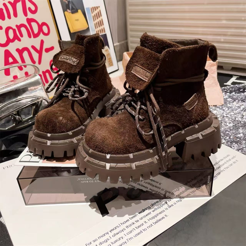 Moteriški mados auliniai batai iš mikropluošto odos, gumos padas, aukštas šarvas, apvali nosis, žemas kulnas 1–3 cm