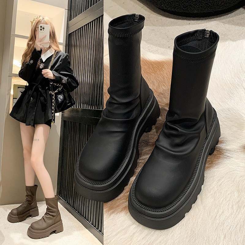 Sieviešu Martin zābaki ar bieza zole, mākslīgā PU augšdaļa, aizmugurē rāvējslēdzējs, 6–8 cm platais papēdis