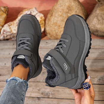 Γυναικεία χειμερινά casual μποτάκια - PU πάνω μέρος, στρογγυλή μύτη, επένδυση από συνθετικό γούνινο, PVC σόλα, κλείσιμο Velcro