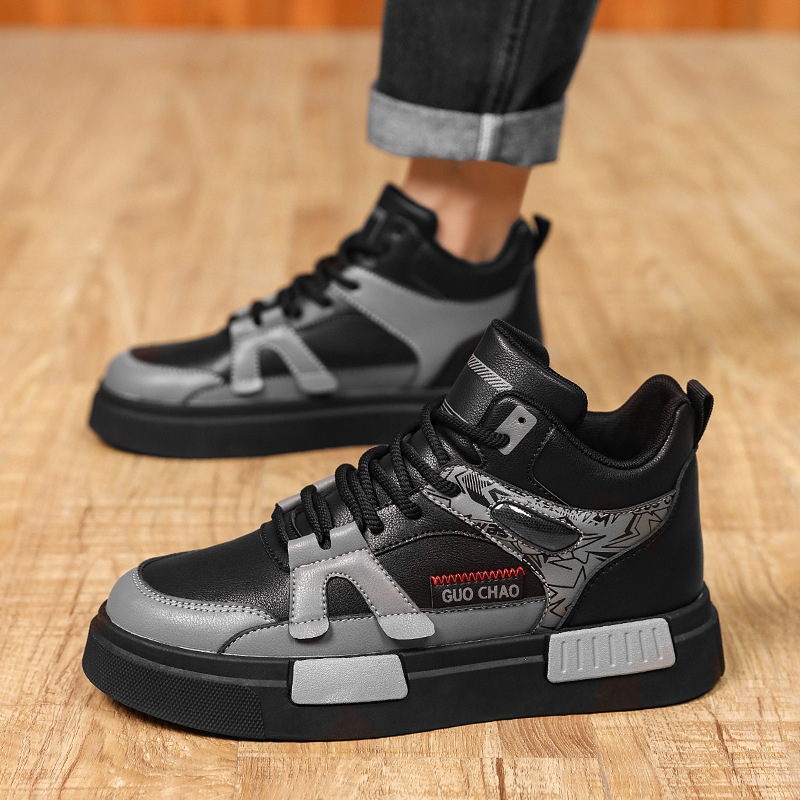 Vyriski aukštos skate bateliai su apvaliu pirštu, viršutinė dalis iš dirbtinės odos, gumos padas, raišteliai, tinklelinė įdaila