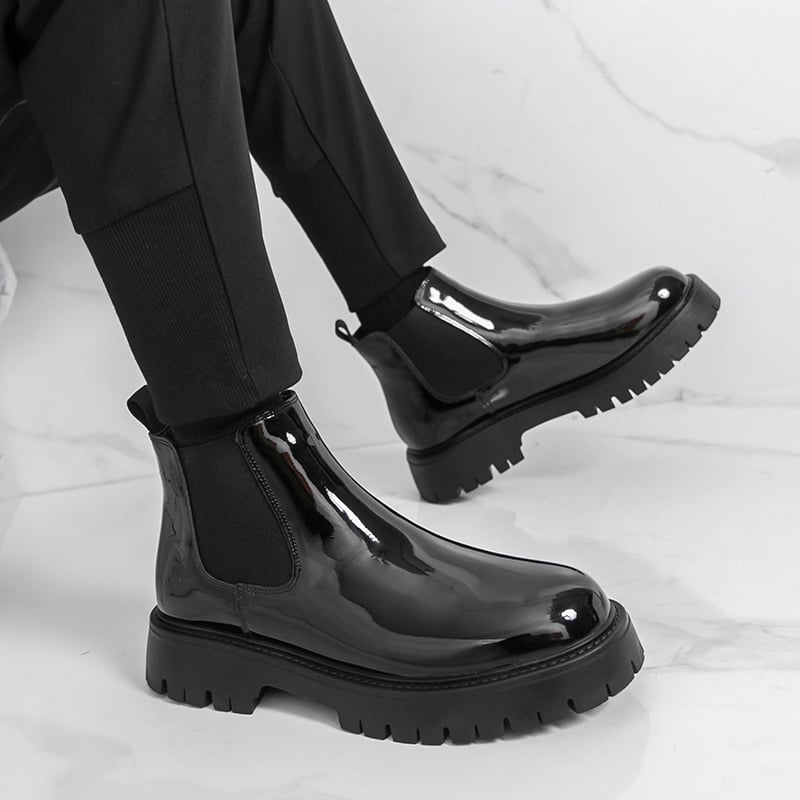 Кожени мъжки ботуши – Челси високи с патент лак покритие, до подколенника, кръгъл нос, гумена подметка, без връзки