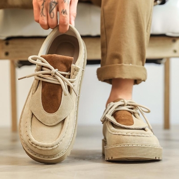 Vyriski sportbačiai su kvadratine nosimi, viršus iš šilko, gyvatės raštas, pamušalas iš avies odos, kompozitinis padas