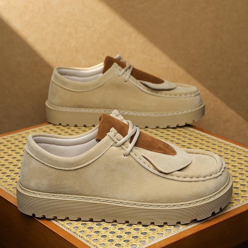 Vyriski sportbačiai su kvadratine nosimi, viršus iš šilko, gyvatės raštas, pamušalas iš avies odos, kompozitinis padas