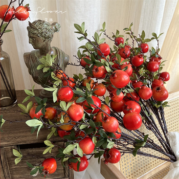 Изкуствена клонка с нар, 7 глави, пластмасова; марка Iulin; за фотографски реквизит и домашна декорация