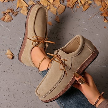 Női mindennapi lapos cipő kerek orrú, textil felsőrész, alacsony szárú, középmagas sarok 3-5 cm, egyszínű