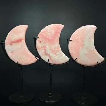 Κρυστάλλινο διακοσμητικό από ροζ όπαλ με σχέδιο σελήνης – γυαλισμένος λίθος, γεωμετρικό σχήμα, μοντέρνος μινιμαλισμός, συσκευασία δώρου, μοντέλο LK