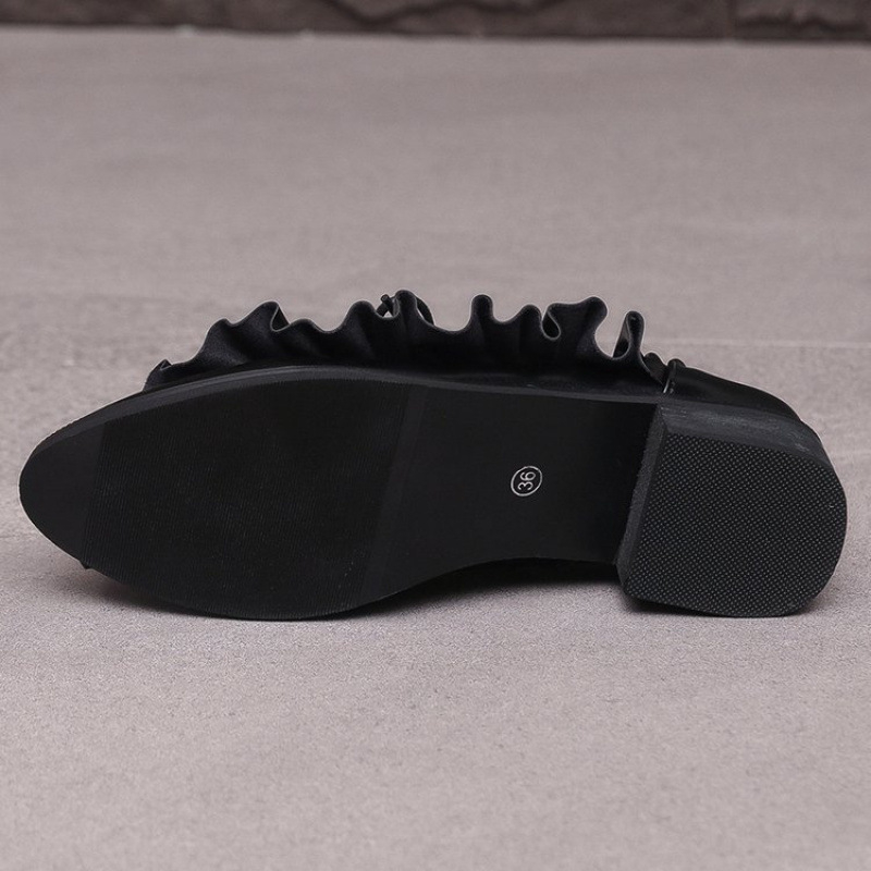 Sieviešu ādas kurpes ar apaļu purnu, priekšējā aizdare, lotusa lapas dekors, vidēja papēža augstums (3–6 cm), PU augšējā daļa